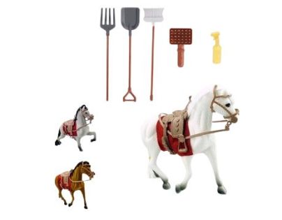 Sparkys Kůň ve stáji s příslušenstvím 7ks