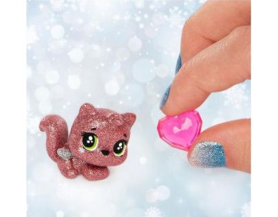 Spin Master Hatchimals Balení 12 ks Královských zvířátek růžové pouzdro