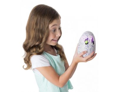 Spin Master Hatchimals draggles fialové