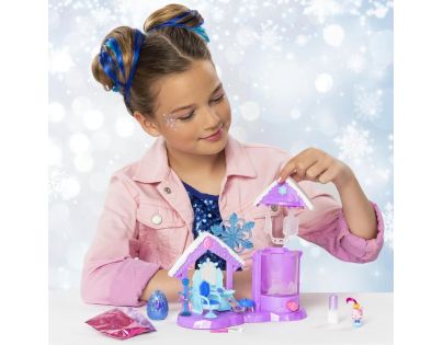 Spin Master Hatchimals Třpytivý Královský salón