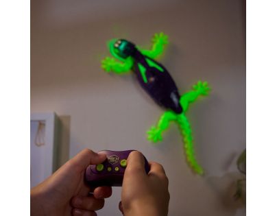 Spin Master HEX Bots RC fosforeskující Gekon lezoucí po stěnách