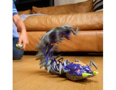 Spin Master HEX Bots vystřelující stonožka
