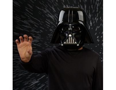Hasbro Star Wars Helma Darth Vadera