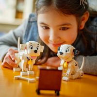 LEGO® Disney 43271 Štěňátka Štístko a Penny z filmu 101 dalmatinů 5