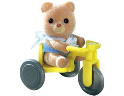 Sylvanian Families Baby příslušenství - štěně, méďa a králík si hrají doma - Méďa