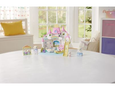 Sylvanian Families Duhová mateřská školka
