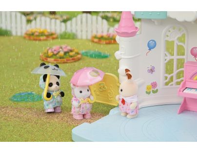 Sylvanian Families Duhová mateřská školka