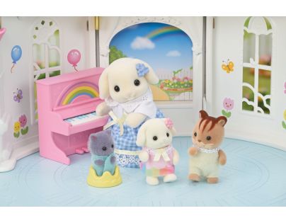 Sylvanian Families Duhová mateřská školka