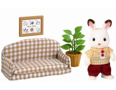 Sylvanian families Nábytek chocolate králíků - taťka na pohovce