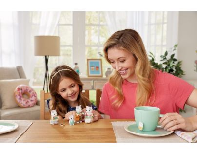Sylvanian Families Rodina Latte kočky
