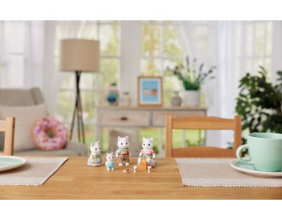 Sylvanian Families Rodina Latte kočky