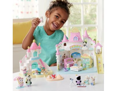 Sylvanian Families Zábava u bazénu Baby Trio
