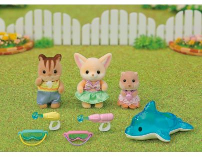 Sylvanian Families Zábava u bazénu Baby Trio
