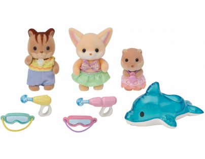 Sylvanian Families Zábava u bazénu Baby Trio
