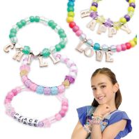 TASIA - Abecední sada na výrobu náramů 900 ks 3