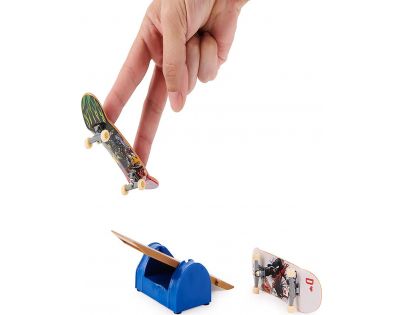 Tech Deck Fingerboard dvojbalení s překážkou DGK