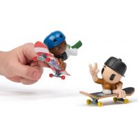 Tech Deck Sk8 Crew fingerboard s figurkou Dvojbalení černá čepice a modrá helma 4