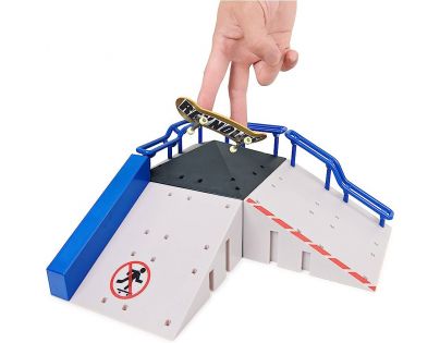 Tech Deck Xconnect Park Pyramid Point