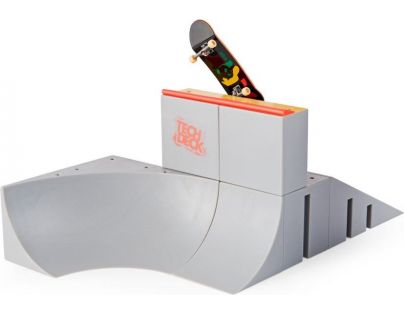 Tech Deck Xconnect Park zatáčky
