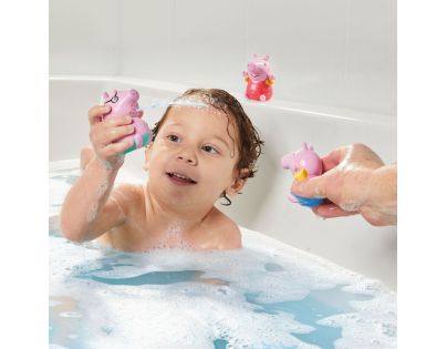 Toomies Prasátko Peppa Pig, tatínek a Tom stříkající hračky do vody - Poškozený obal