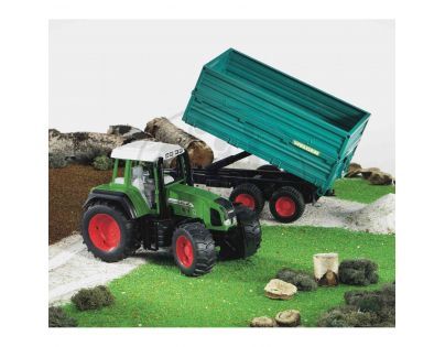 BRUDER 02068 - Traktor Fendt s valníkem