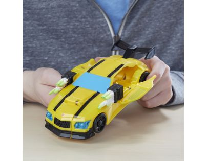 Hasbro Transformers Cyberverse UlTransformers Bumblebee