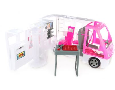Velký bílý karavan pro panenky