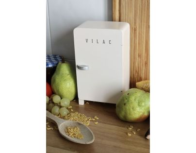 Vilac Dřevěná magnetická hra Ulož to správně! Lednička