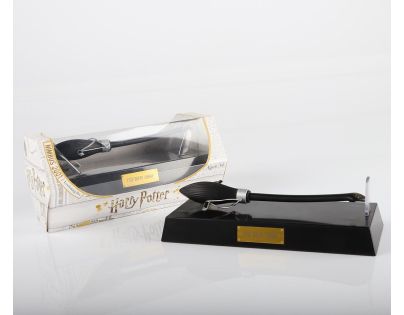 WOW Stuff Harry Potter Pero levitující koště Nimbus 2001