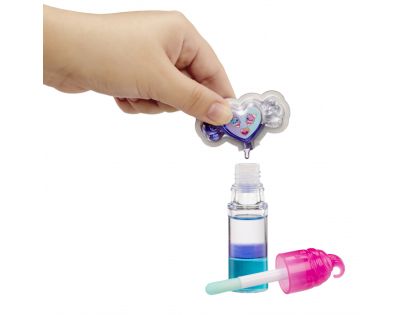 Yummiland Malá panenka se změnou barvy a leskem na rty