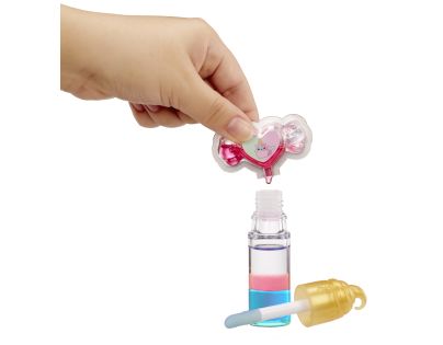 Yummiland Malá panenka se změnou barvy a leskem na rty