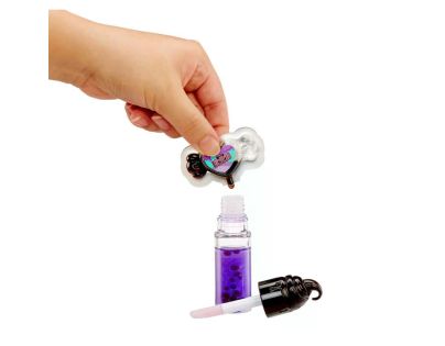 Yummiland Rošťácká panenka s leskem na rty, 6 druhů