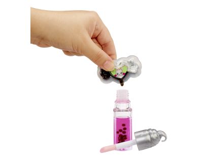 Yummiland Rošťácká panenka s leskem na rty, 6 druhů