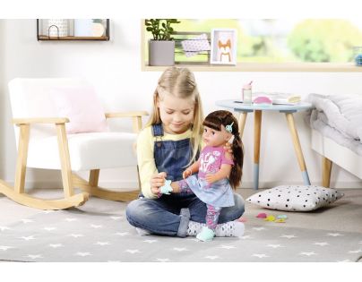 Starší sestřička BABY born Soft Touch brunetka 43 cm