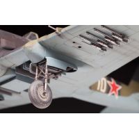 Zvezda Model Kit letadlo 4825 IL-2 Stormovik 1:48 4