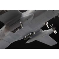 Zvezda Model Kit letadlo C-130 H Hercules 1:72 6