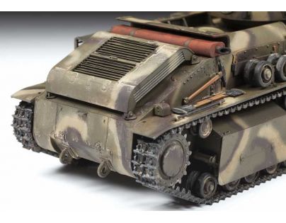 Zvezda Model Kit tank T-28 Heavy Tank 1:35