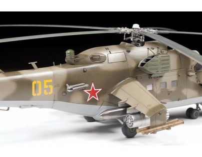 Zvezda Model Kit vrtulník MIL-Mi 24 V VP 1:48